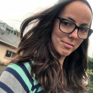 Meet your Posher, Karissa